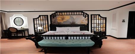 Du thuyền Halora Nova